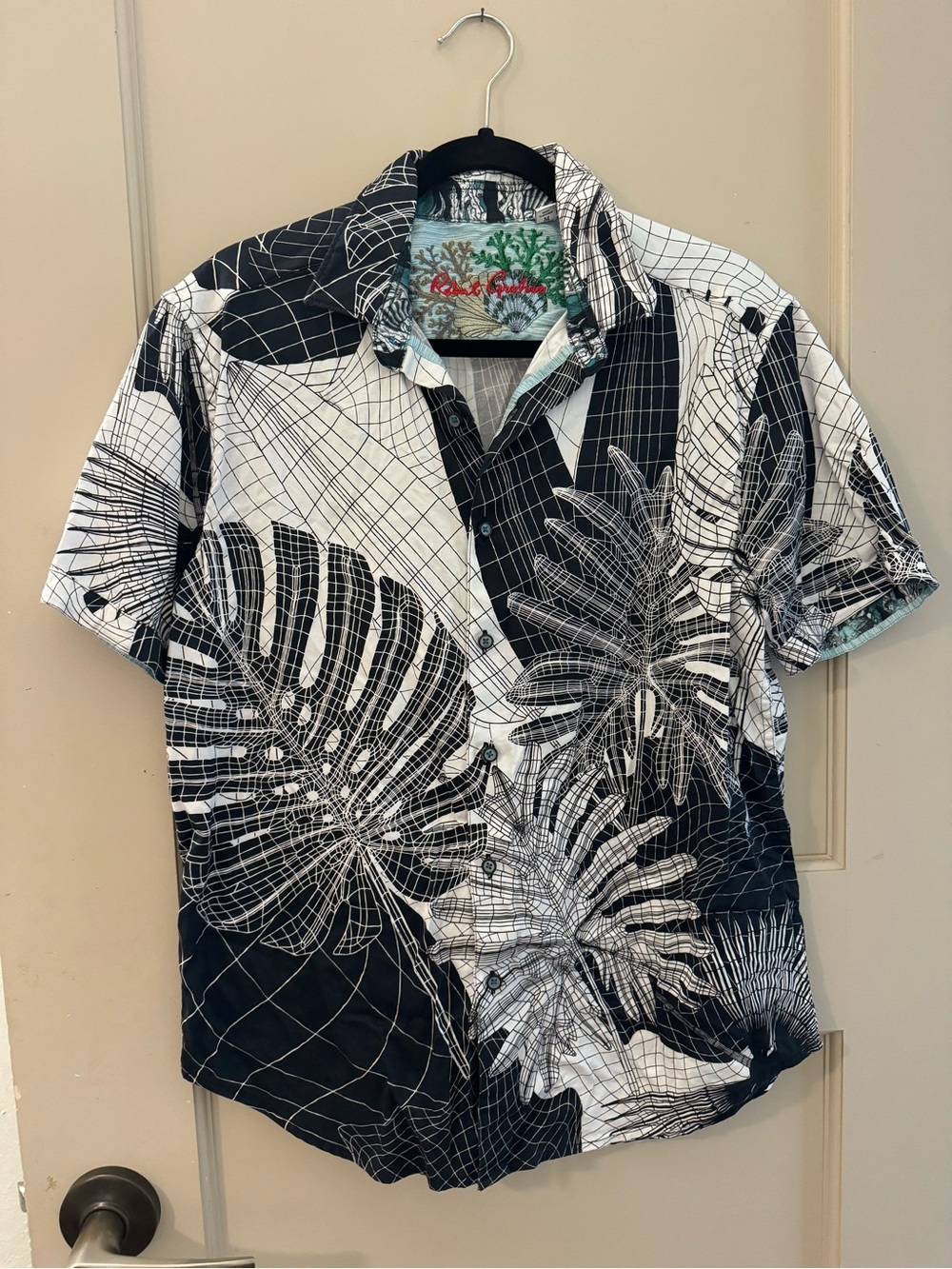 Robert Graham Men's Short-Sleeve Black & White Tropical Monstera Print Shirt M